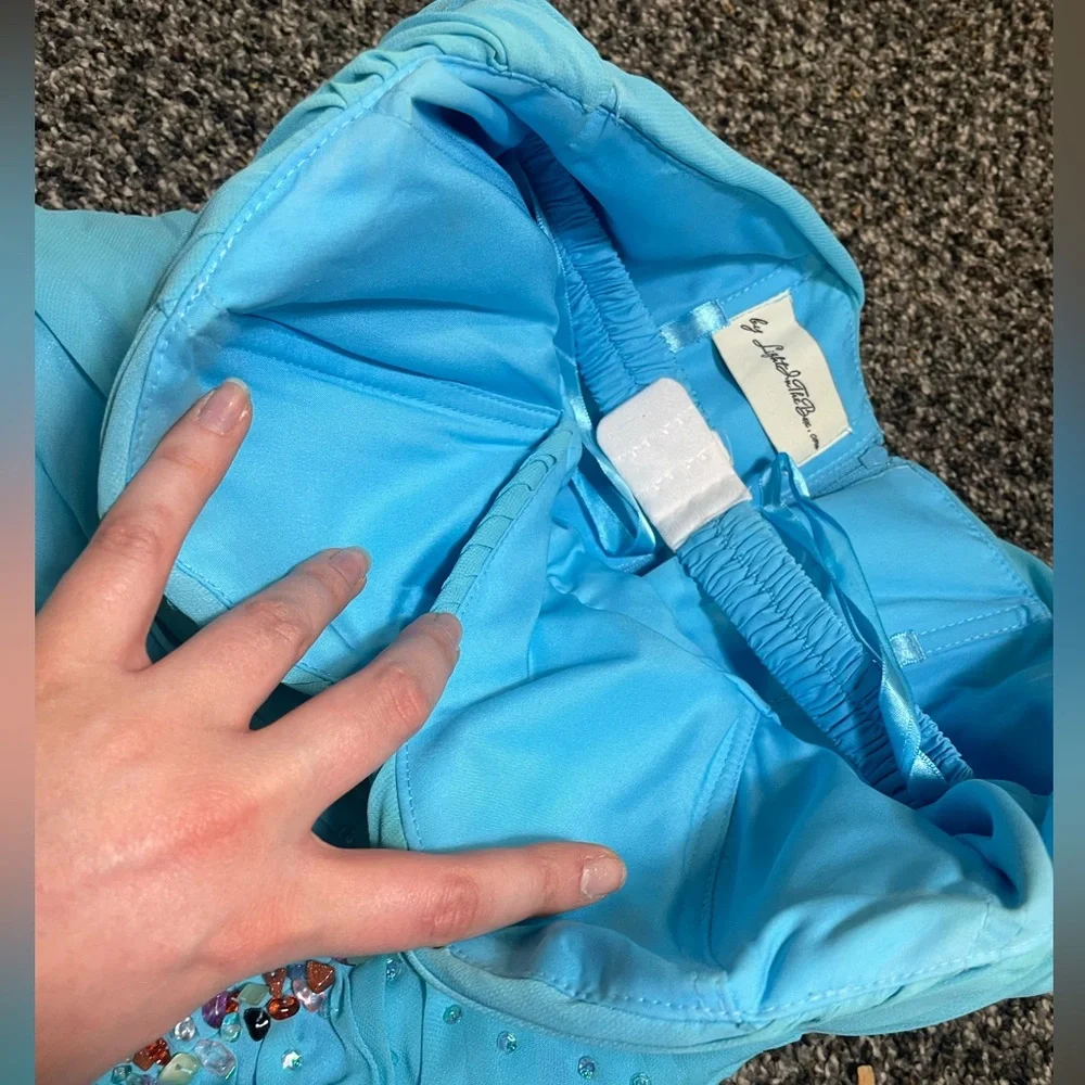 Blue Grad/Prom/Event Dress - Picture 4 of 8